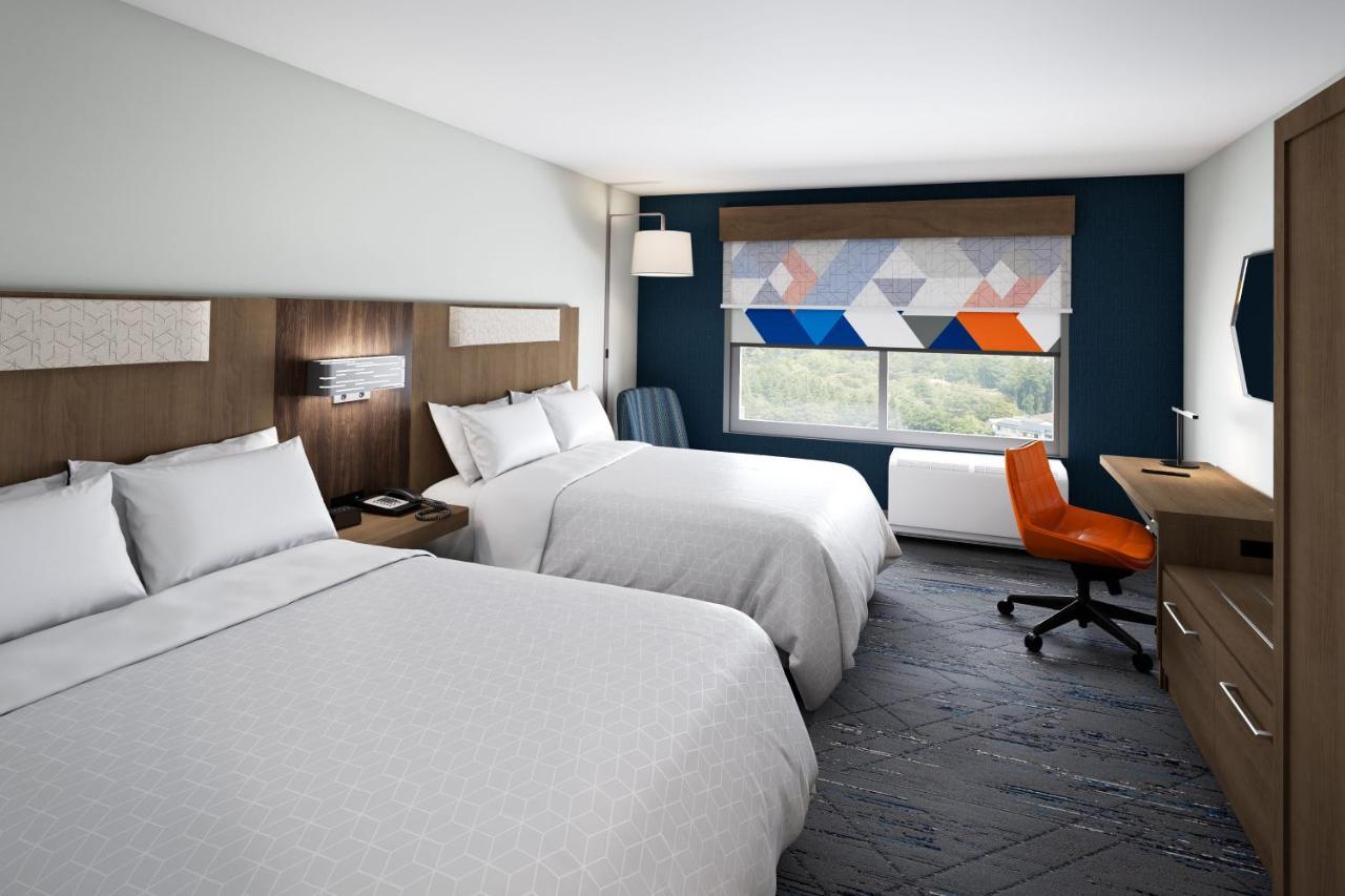 Holiday Inn Express Asheville Woodfin By Ihg Exterior photo